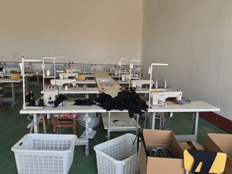 Hebei Zhaoyang Medical Instrument Co., Ltd. productielijn van de fabrikant