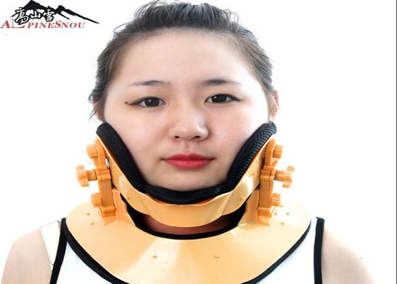 CHINA Producten van de neopreen de Orthopedische Rehabilitatie, de Cervicale Apparaten van de Halssteun leverancier